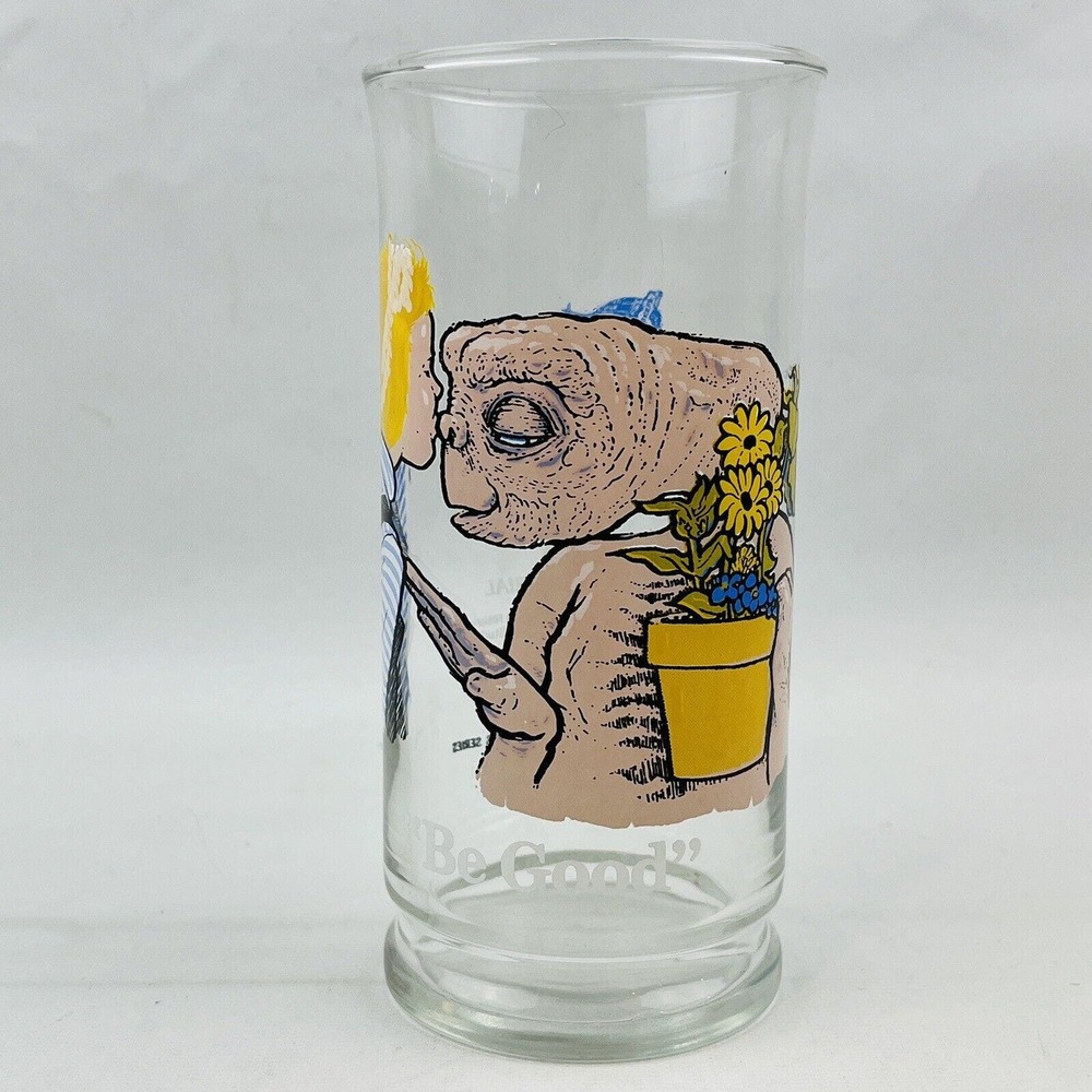 Vtg E.T. Be Good Glass Tumbler Gertie Flowers Pizza Hut Collector's Series 1982